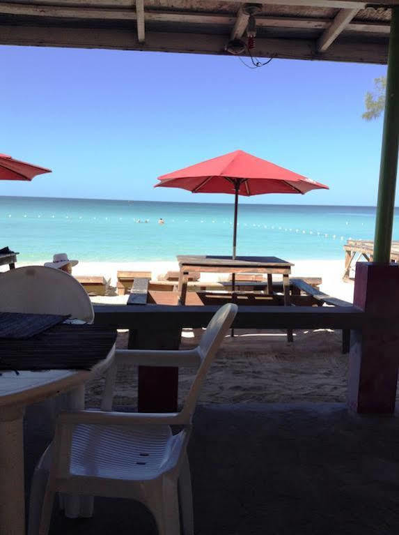Roots Bamboo Beach Resort Negril Kültér fotó